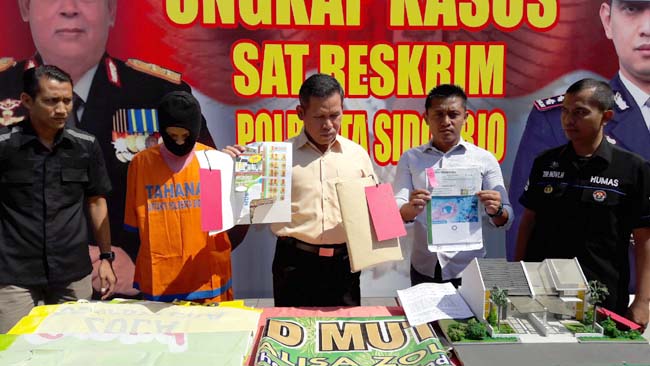 65 Pembeli Bayar DP Rp 100 - Rp 200 Juta, Perumahan Tak Kunjung Dibangun