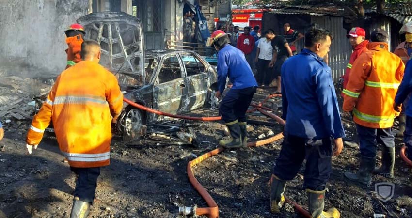 Lahan Bekas Kecamatan Terbakar, Mobil Maestro Ludes