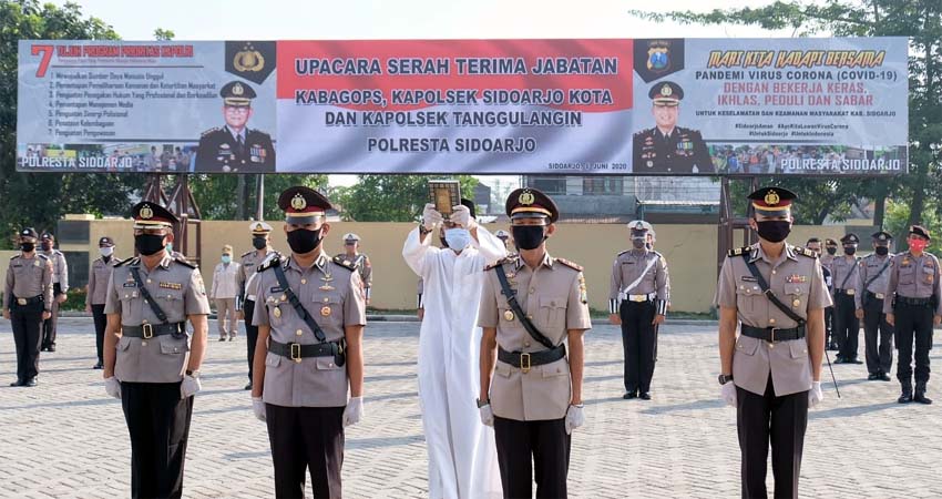 Mujito Jabat Wakapolres Trenggalek, Kabagops dan Kapolsek Sidoarjo Kota Wajib Aktif Tangani Covid-19