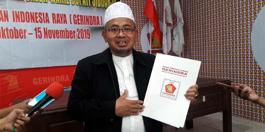 Bacabup Perseorangan (Independen) Sidoarjo, Agung Sudiyono yang sempat mendaftar di Partai Gerindra dan ke KPU Sidoarjo beberapa waktu lalu, kini mengundurkan diri dari perhelatan Pilkada di Sidoarjo